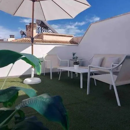Cozy Apartment Malaga Exterior photo